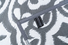 Load image into Gallery viewer, Outdoor Rug - Lisboa Grey And White