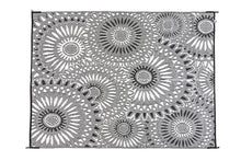 Load image into Gallery viewer, Outdoor Rug -  Flower Wheel Black and Grey