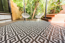Load image into Gallery viewer, Outdoor Rug - Diamond Black and Grey Square