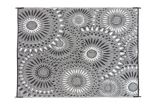Load image into Gallery viewer, Outdoor Rug -  Flower Wheel Black and Grey